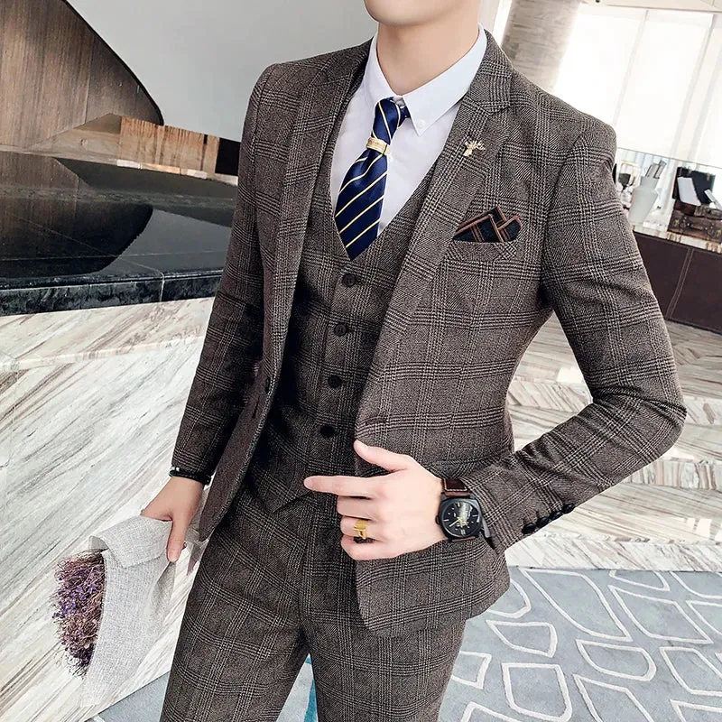 Grant - Chic Three-Piece Suit