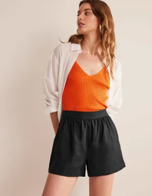 Pull-on Linen Shorts-Black